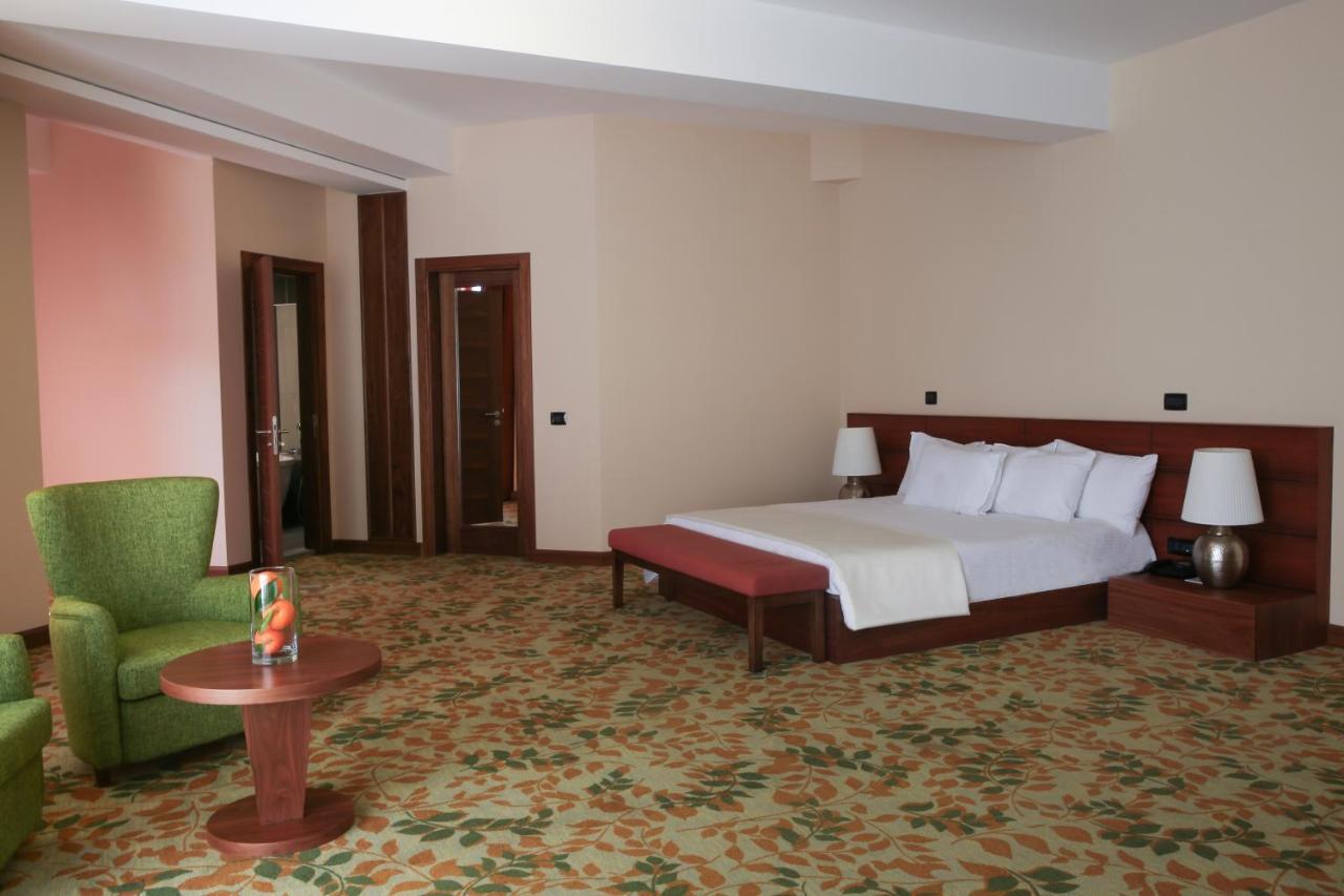 El Resort Hotel Ґах Екстер'єр фото